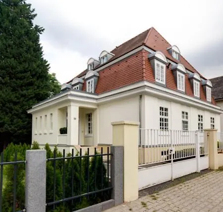 Die Villa-2